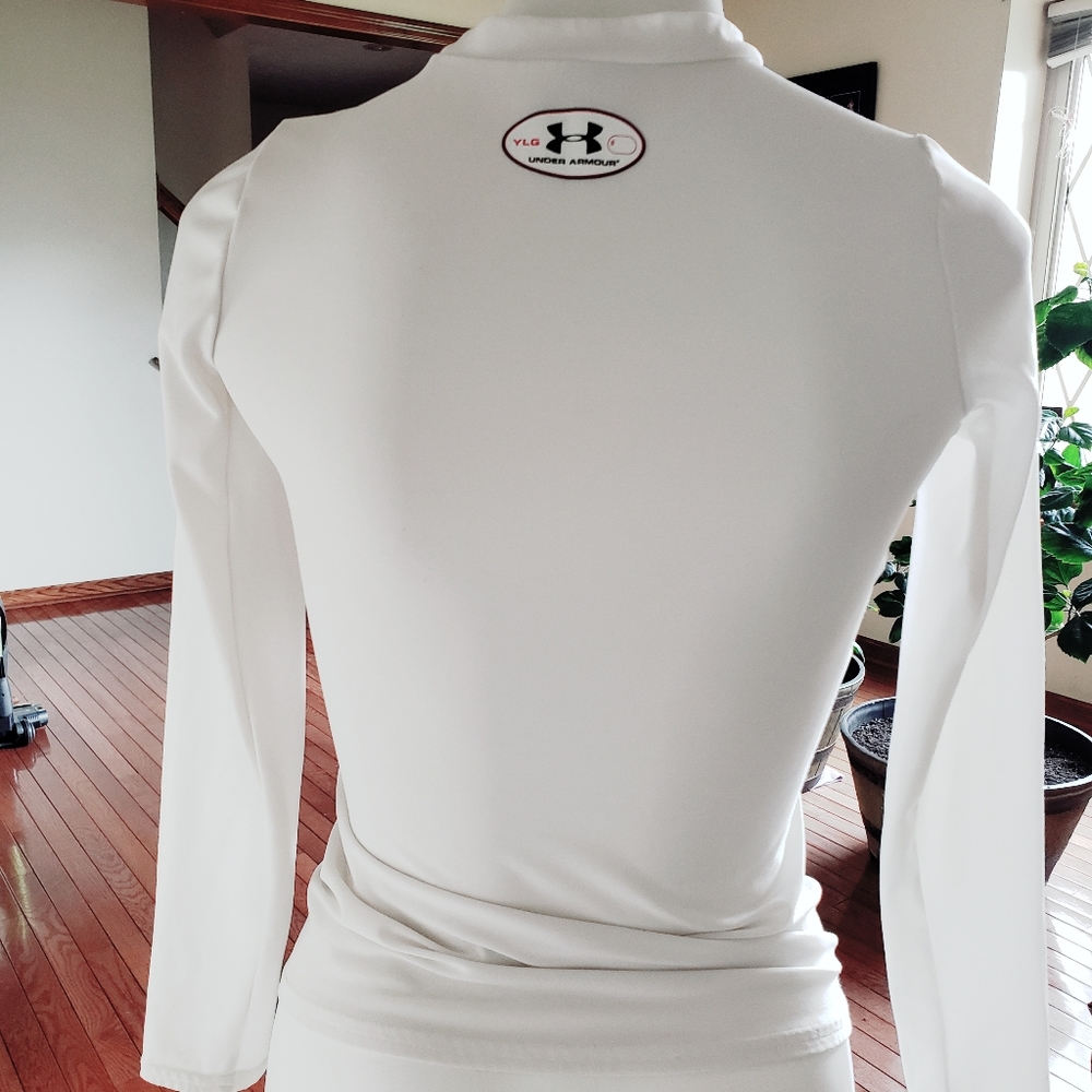 Youth Under Armour long sleeve heatgear shirt - Picture 2 of 4